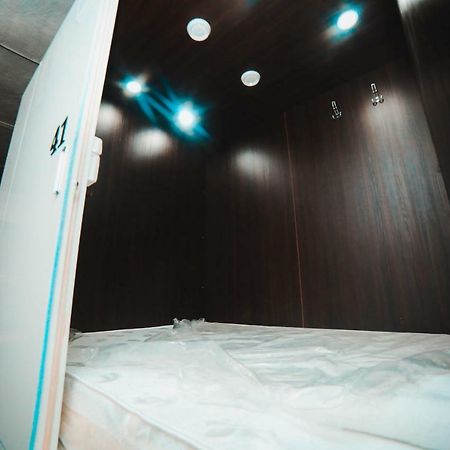 Capsule Hotel Technocave Bisjkek Buitenkant foto